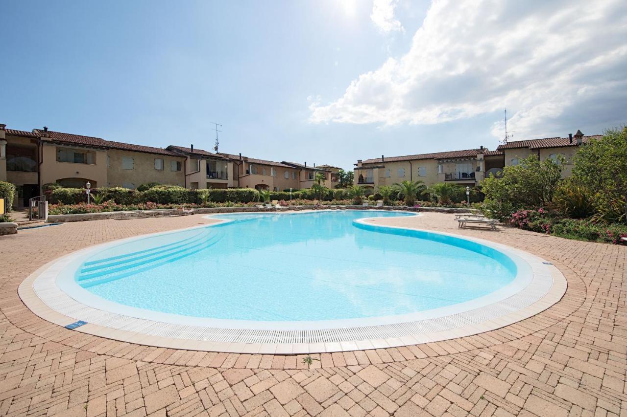 Appartamento Margherita Sirmione Exteriör bild